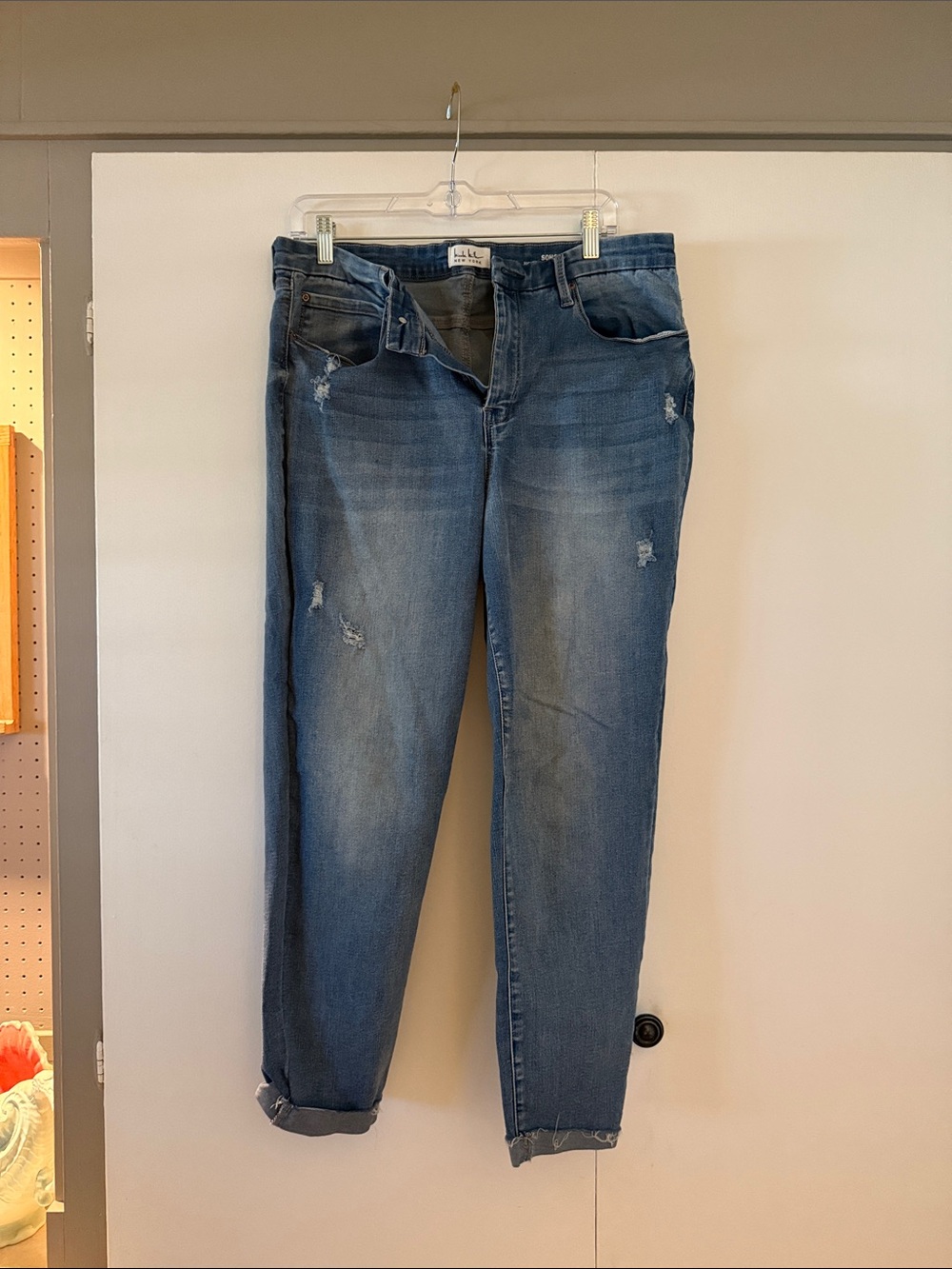 Nicole Miller Women's Boyfriend Jeans in Blue